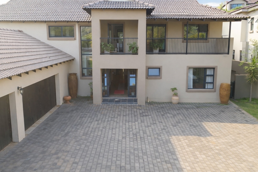 5 Bedroom Property for Sale in Xanadu Eco Park North West